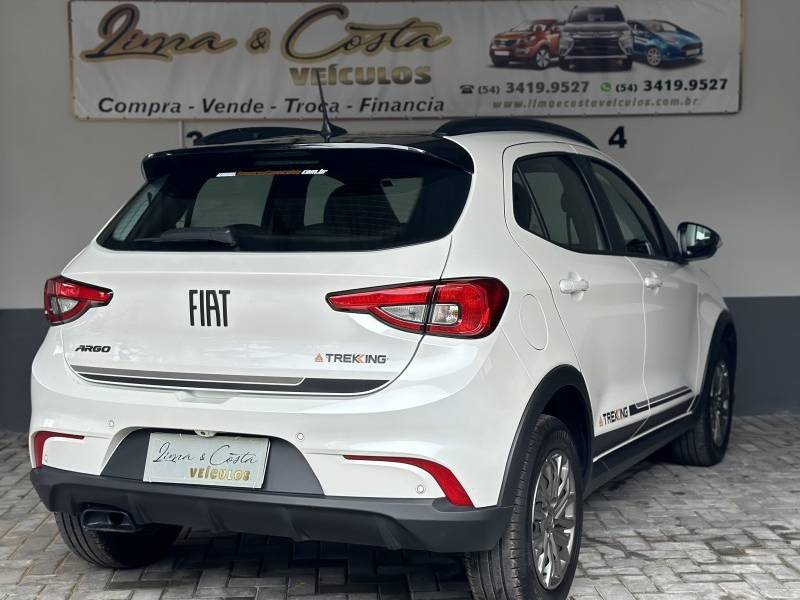 FIAT - ARGO - 2019/2020 - Branca - R$ 69.900,00