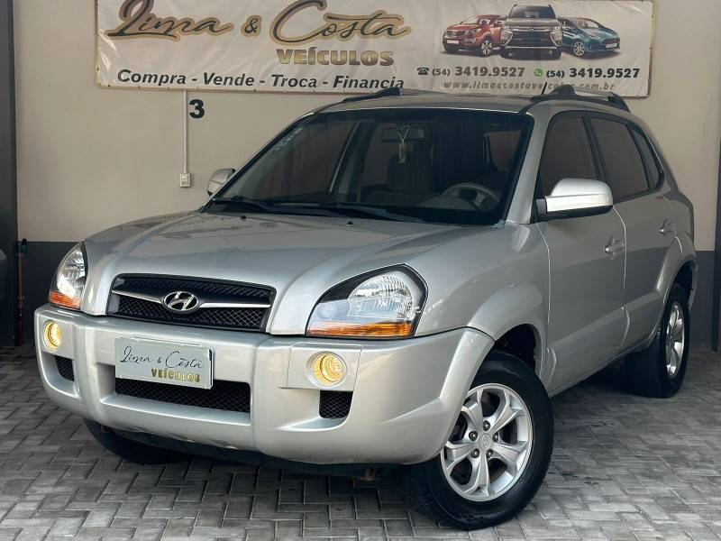 HYUNDAI - TUCSON - 2012/2013 - Prata - R$ 47.900,00