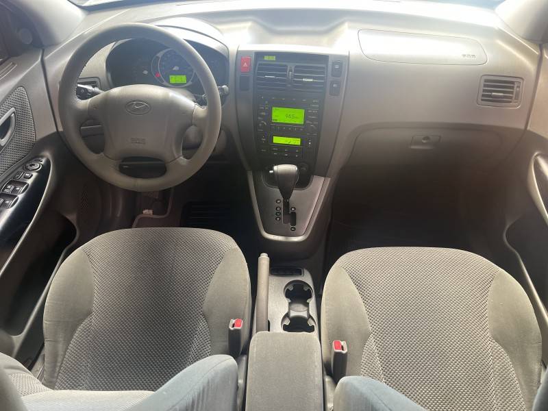 HYUNDAI - TUCSON - 2012/2013 - Prata - R$ 47.900,00