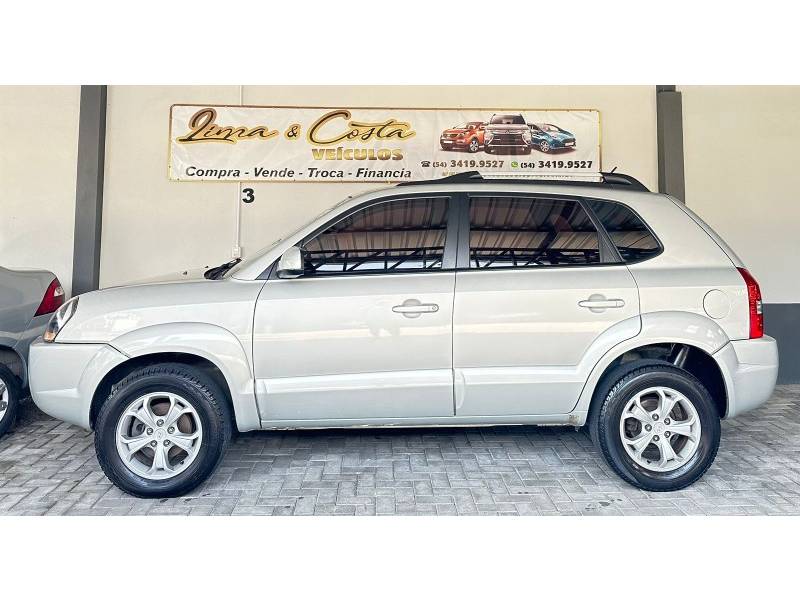 HYUNDAI - TUCSON - 2012/2013 - Prata - R$ 47.900,00