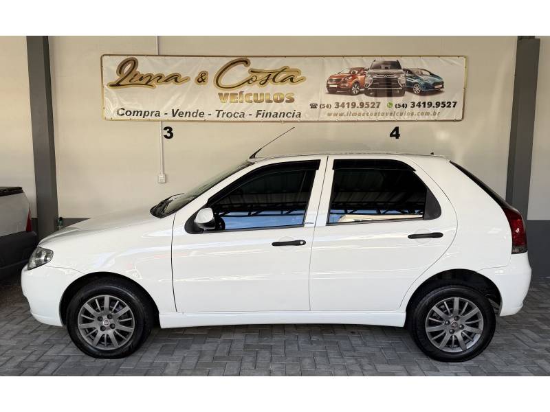 FIAT - PALIO - 2012/2012 - Branca - R$ 32.900,00