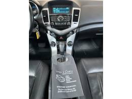 CHEVROLET - CRUZE - 2015/2016 - Branca - R$ 74.900,00