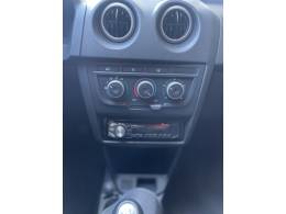 CHEVROLET - CELTA - 2014/2015 - Vermelha - R$ 37.900,00