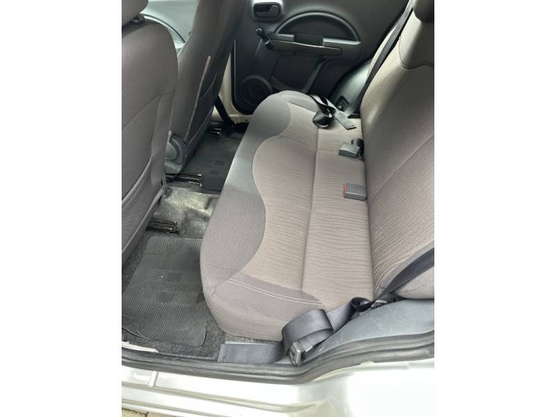 FIAT - UNO - 2014/2014 - Prata - R$ 37.900,00