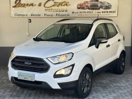 FORD - ECOSPORT - 2017/2018 - Branca - R$ 72.900,00