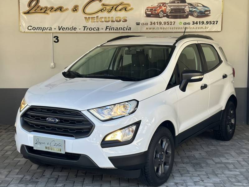 FORD - ECOSPORT - 2017/2018 - Branca - R$ 72.900,00