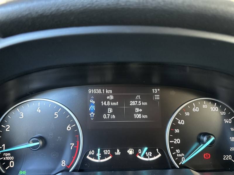 FORD - ECOSPORT - 2017/2018 - Branca - R$ 72.900,00