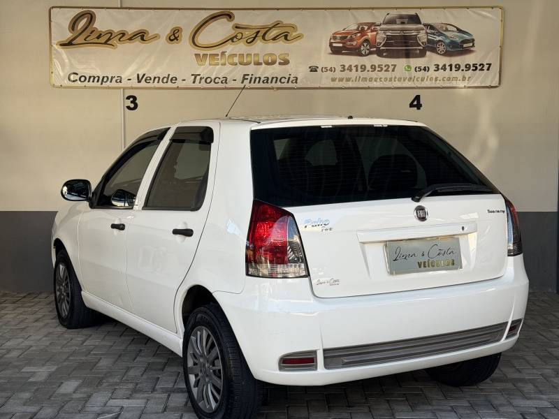 FIAT - PALIO - 2012/2012 - Branca - R$ 32.900,00