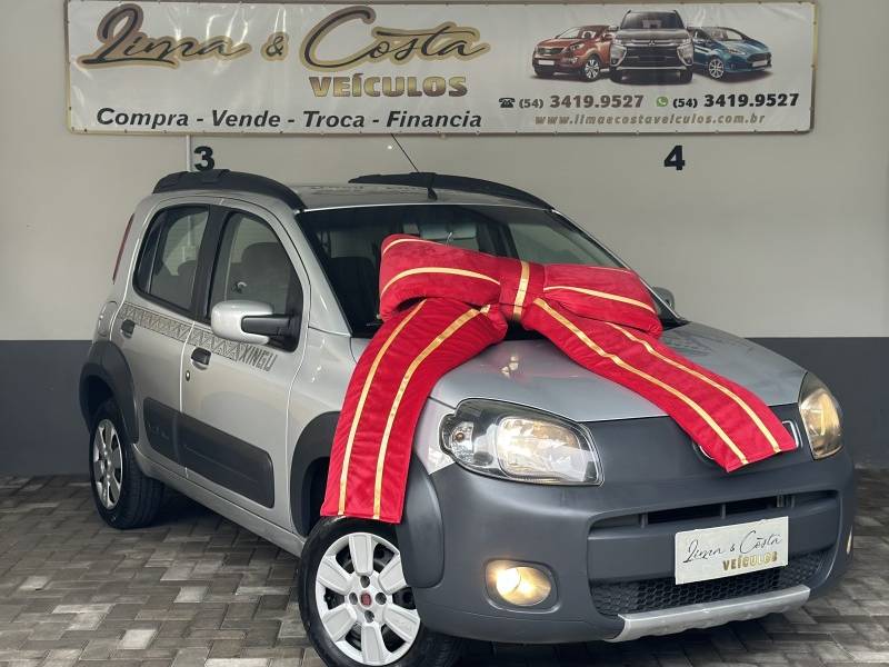 FIAT - UNO - 2014/2014 - Prata - R$ 37.900,00